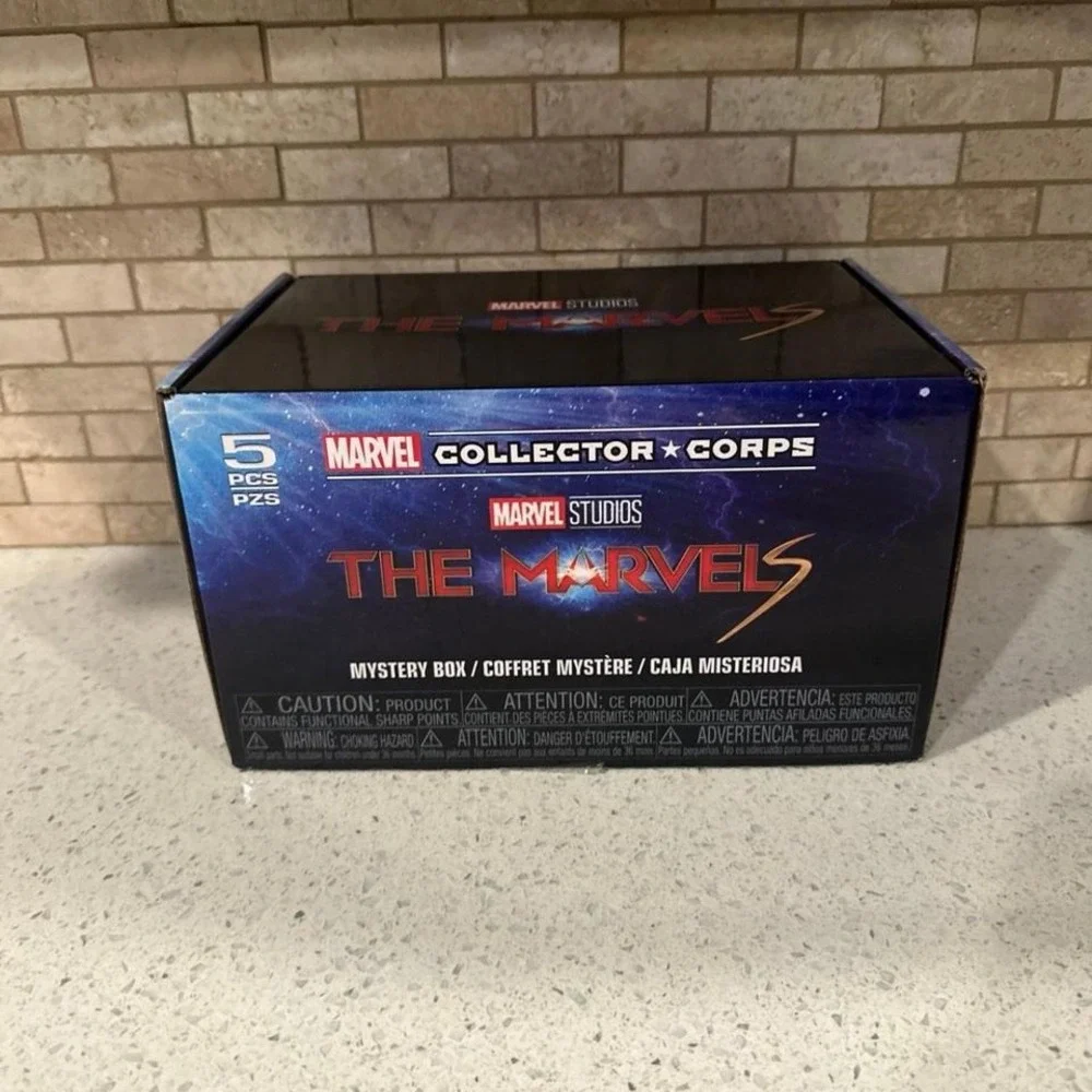 Marvel Collector Corps Mystery Box Opened. Captain Marvel Goose With‎ Kittens g4
